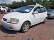 ✅ 2005 Chevrolet Aveo LS • VIN: KL1TD62635B448127 • Lot: 42896520. Wystawiony na IAAI z przebiegiem 52 987 mil. Bezpłatny archiwum sprzedaży aukcyjnych z USA i szczegółowy raport historii pojazdu na DreamBid. Zdjęcie 2.