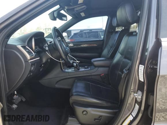 ✅ 2015 Jeep Grand Cherokee Overland • VIN: 1C4RJFCMXFC237723 • Lot: 50318145. Listed on Copart with 103,741 mi. Free auction sales archive from the USA and detailed vehicle history report at DreamBid. Image 7.