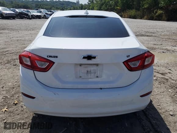 ✅ 2017 Chevrolet Cruze LT • VIN: 1G1BE5SMXH7172734 • Lot: 65258545. Listed on Copart with Not provided. Free auction sales archive from the USA and detailed vehicle history report at DreamBid. Image 6.