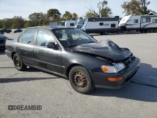 ✅ 1995 Toyota Corolla DX • VIN: JT2AE09B5S0097069 • Lot: 90884165. Wystawiony na Copart z przebiegiem 234 074 mil. Bezpłatny archiwum sprzedaży aukcyjnych z USA i szczegółowy raport historii pojazdu na DreamBid. Zdjęcie 4.