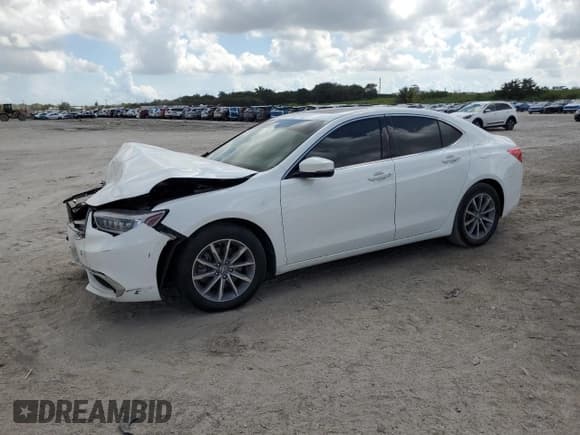✅ 2018 Acura TLX Technology • VIN: 19UUB1F57JA001101 • Lot: 87031485. Listed on Copart with 139,829 mi. Free auction sales archive from the USA and detailed vehicle history report at DreamBid. Image 1.