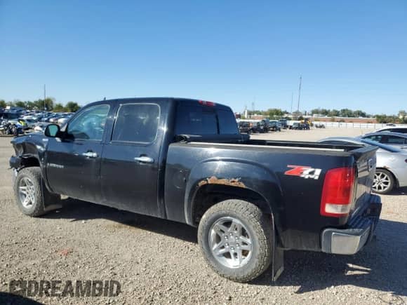 2008 GMC Sierra 1500 Work Truck with VIN 2GTEK13M481185318, listed as a Copart auction lot 82282935 with 247,149 mi miles and Salvage title. Bid and sale history available at DreamBid. Image 2.