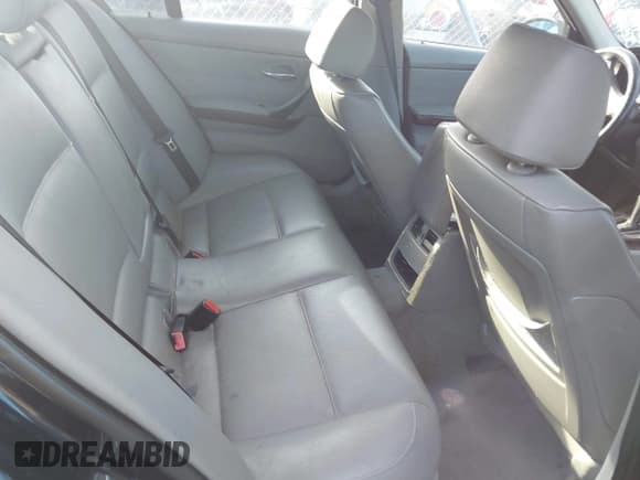 ✅ 2006 BMW 3 Series 325i • VIN: WBAVB17506NK35272 • Lot: 43401862. Listed on IAAI with Not provided. Free auction sales archive from the USA and detailed vehicle history report at DreamBid. Image 8.