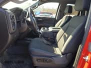 ✅ 2019 Chevrolet Silverado 1500 • VIN: 1GCVYEED3KZ205351 • Лот: 49138435. Опубликован ранее на Copart с пробегом 129 008 миль. Бесплатный доступ к архиву аукционных продаж из США и подробный отчёт об истории автомобиля на DreamBid. Изображение 7.