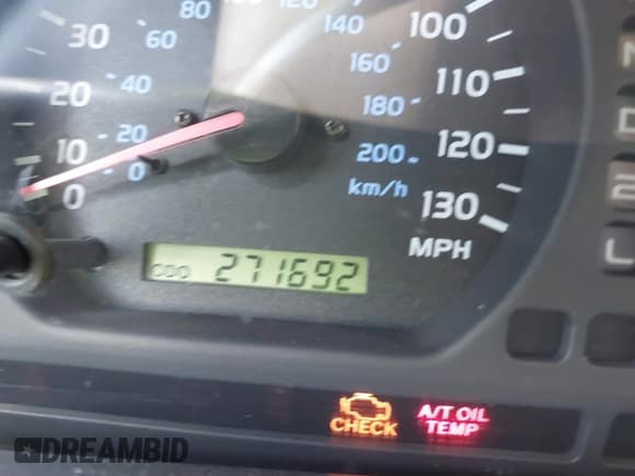 ✅ 2000 Toyota Land Cruiser • VIN: JT3HT05J9Y0098330 • Lot: 42830224. Wystawiony na IAAI z przebiegiem 271 692 mil. Bezpłatny archiwum sprzedaży aukcyjnych z USA i szczegółowy raport historii pojazdu na DreamBid. Zdjęcie 15.