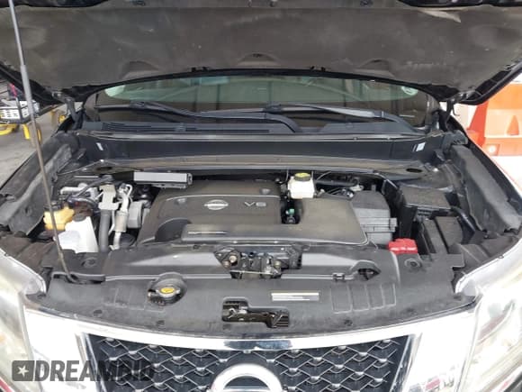 ✅ 2015 Nissan Pathfinder S • VIN: 5N1AR2MN6FC699035 • Lot: 42384345. Listed on IAAI with 101,345 mi. Free auction sales archive from the USA and detailed vehicle history report at DreamBid. Image 10.