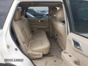 ✅ 2014 Nissan Pathfinder Platinum • VIN: 5N1AR2MN3EC727078 • Lot: 42076108. Wystawiony na IAAI z przebiegiem 181 936 mil. Bezpłatny archiwum sprzedaży aukcyjnych z USA i szczegółowy raport historii pojazdu na DreamBid. Zdjęcie 8.