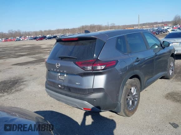 ✅ 2023 Nissan Rogue S • VIN: 5N1BT3AB2PC879779 • Лот: 41645744. Опубликован ранее на IAAI с пробегом 25 449 миль. Бесплатный доступ к архиву аукционных продаж из США и подробный отчёт об истории автомобиля на DreamBid. Изображение 16.