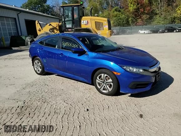 ✅ 2016 Honda Civic LX • VIN: 19XFC2F50GE076125 • Лот: 84866265. Опубликован ранее на Copart с пробегом 126 991 миль. Бесплатный доступ к архиву аукционных продаж из США и подробный отчёт об истории автомобиля на DreamBid. Изображение 14.