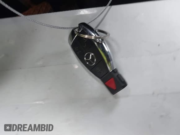 ✅ 2017 Mercedes-Benz GLC 300 • VIN: WDC0G4JBXHF198091 • Лот: 43716003. Опубликован ранее на IAAI с пробегом 102 813 миль. Бесплатный доступ к архиву аукционных продаж из США и подробный отчёт об истории автомобиля на DreamBid. Изображение 11.