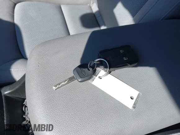 ✅ 2021 Chevrolet Colorado 2WD Work Truck • VIN: 1GCGSBEA2M1276489 • Lot: 43386278. Listed on IAAI with 63,284 mi. Free auction sales archive from the USA and detailed vehicle history report at DreamBid. Image 11.