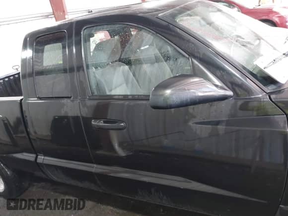 2008 Dodge Dakota SXT с VIN 1D7HE32K18S504177, выставлен на аукционе IAAI как лот 42529941 с пробегом 172 690 миль миль и . История ставок и продаж доступна на DreamBid. Изображение 13.