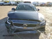 ✅ 2023 Volvo S60 • VIN: 7JRH60FFXPG238485 • Lot: 43203315. Wystawiony na Copart z przebiegiem 24 960 mil. Bezpłatny archiwum sprzedaży aukcyjnych z USA i szczegółowy raport historii pojazdu na DreamBid. Zdjęcie 5.