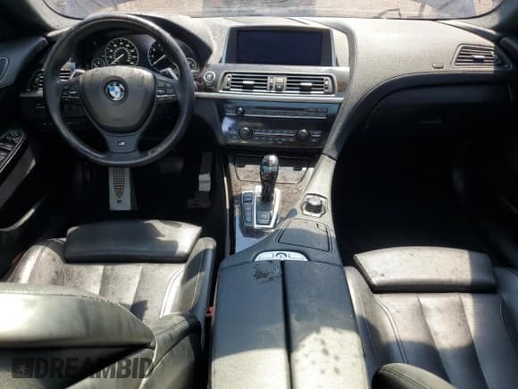 ✅ 2013 BMW 6 Series 650i xDrive • VIN: WBA6B4C52DD098012 • Lot: 66485345. Wystawiony na Copart z przebiegiem 81 072 mil. Bezpłatny archiwum sprzedaży aukcyjnych z USA i szczegółowy raport historii pojazdu na DreamBid. Zdjęcie 8.