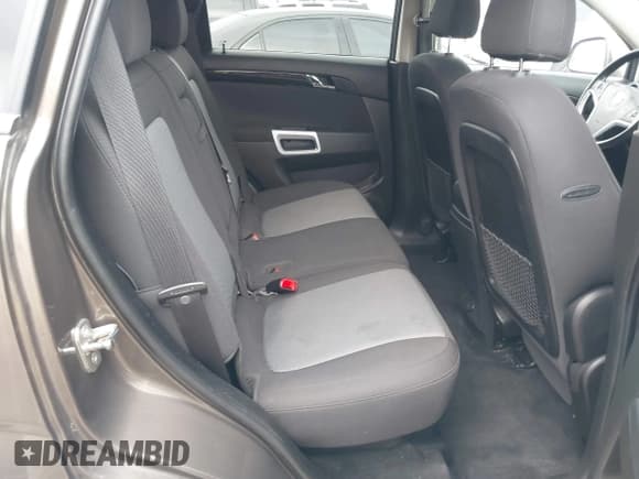 ✅ 2014 Chevrolet Captiva Sport LT • VIN: 3GNAL3EK1ES564416 • Lot: 41038079. Wystawiony na IAAI z przebiegiem 78 536 mil. Bezpłatny archiwum sprzedaży aukcyjnych z USA i szczegółowy raport historii pojazdu na DreamBid. Zdjęcie 8.