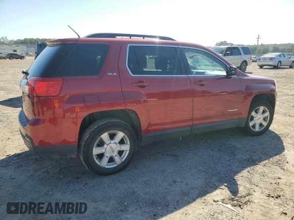 ✅ 2013 GMC Terrain SLE • VIN: 2GKALSEKXD6392245 • Лот: 81024515. Опубликован ранее на Copart с пробегом 97 040 миль. Бесплатный доступ к архиву аукционных продаж из США и подробный отчёт об истории автомобиля на DreamBid. Изображение 3.