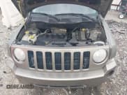 ✅ 2008 Jeep Patriot Sport • VIN: 1J8FF28WX8D681472 • Lot: 42177131. Listed on IAAI with 154,961 mi. Free auction sales archive from the USA and detailed vehicle history report at DreamBid. Image 10.