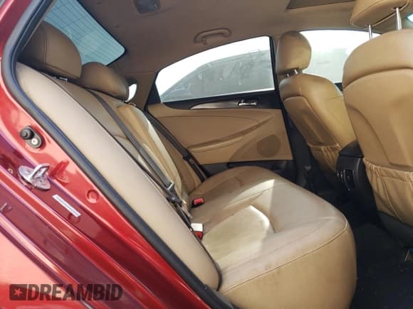 ✅ 2011 Hyundai Sonata SE • VIN: 5NPEC4AC3BH129272 • Lot: 64482214. Listed on Copart with 236,698 mi. Free auction sales archive from the USA and detailed vehicle history report at DreamBid. Image 10.