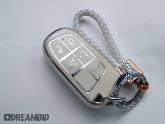 ✅ 2017 Jeep Cherokee Limited • VIN: 1C4PJMDS4HD223760 • Лот: 42300398. Опубликован ранее на IAAI с пробегом 85 981 миль. Бесплатный доступ к архиву аукционных продаж из США и подробный отчёт об истории автомобиля на DreamBid. Изображение 11.