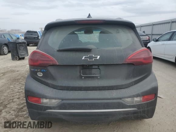 ✅ 2018 Chevrolet Bolt EV Premier • VIN: 1G1FX6S09J4111400 • Lot: 47557335. Wystawiony na Copart z przebiegiem Nie podano. Bezpłatny archiwum sprzedaży aukcyjnych z USA i szczegółowy raport historii pojazdu na DreamBid. Zdjęcie 6.