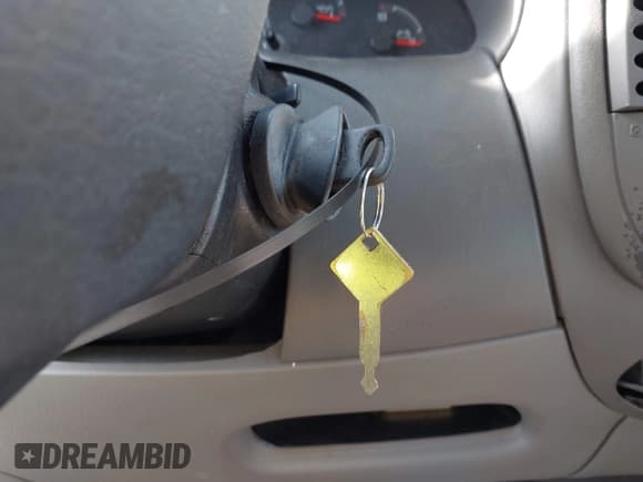 ✅ 1998 Ford F-150 • VIN: 1FTZX1728WNB94109 • Lot: 42257440. Listed on IAAI with 189,181 mi. Free auction sales archive from the USA and detailed vehicle history report at DreamBid. Image 11.