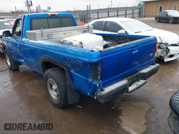 ✅ 1998 Ford Ranger • VIN: 1FTZR11X3WTA17249 • Lot: 41573042. Listed on IAAI with 165,188 mi. Free auction sales archive from the USA and detailed vehicle history report at DreamBid. Image 3.