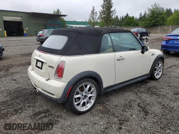 ✅ 2007 MINI Convertible S • VIN: WMWRH33567TL94103 • Lot: 59721735. Listed on Copart with 58,559 mi. Free auction sales archive from the USA and detailed vehicle history report at DreamBid. Image 3.
