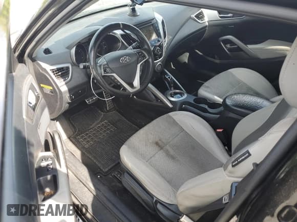 ✅ 2013 Hyundai Veloster w/Gray Int • VIN: KMHTC6AD3DU131457 • Lot: 70247464. Wystawiony na Copart z przebiegiem 147 276 mil. Bezpłatny archiwum sprzedaży aukcyjnych z USA i szczegółowy raport historii pojazdu na DreamBid. Zdjęcie 8.