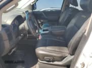 ✅ 2014 Nissan Titan SV • VIN: 1N6BA0EC8EN516445 • Lot: 67484365. Wystawiony na Copart z przebiegiem 76 989 mil. Bezpłatny archiwum sprzedaży aukcyjnych z USA i szczegółowy raport historii pojazdu na DreamBid. Zdjęcie 7.