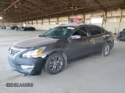 ✅ 2015 Nissan Altima 2.5 • VIN: 1N4AL3AP4FN915802 • Лот: 92715945. Опубликован ранее на Copart с пробегом 165 437 миль. Бесплатный доступ к архиву аукционных продаж из США и подробный отчёт об истории автомобиля на DreamBid. Изображение 1.