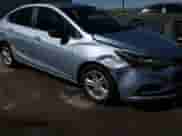 ✅ 2017 Chevrolet Cruze LT • VIN: 1G1BE5SM0H7175884 • Lot: 81606565. Listed on Copart with 189,402 mi miles. Access the free auction sales archive from the USA and view a detailed vehicle history report at DreamBid. Image 13.