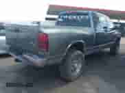 2006 Dodge 3500 SLT z VIN 3D7LX39C16G201259, wystawiony jako IAAI lot #42363134 z przebiegiem 210 839 mil mil oraz . Historia ofert i sprzedaży dostępna na DreamBid. Obrazek 4.