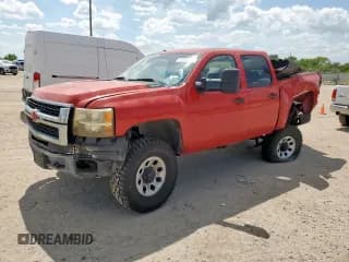 ✅ 2010 Chevrolet Silverado 1500 • VIN: 3GCRCPE06AG156184 • Lot: 65937845. Listed on Copart with 220,722 mi. Free auction sales archive from the USA and detailed vehicle history report at DreamBid. Image 1.