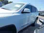 2020 Jeep Grand Cherokee Altitude z VIN 1C4RJEAG3LC202749, wystawiony jako IAAI lot #42272959 z przebiegiem 90 698 mil mil oraz . Historia ofert i sprzedaży dostępna na DreamBid. Obrazek 15.