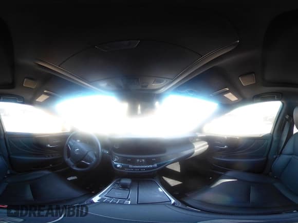 ✅ 2021 Lexus LS 500 • VIN: JTHD51FF1M5015084 • Lot: 43585029. Listed on IAAI with 31,931 mi. Free auction sales archive from the USA and detailed vehicle history report at DreamBid. Image 18.