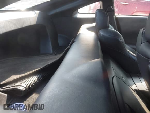 ✅ 2003 Nissan 350Z Touring • VIN: JN1AZ34D43T103694 • Lot: 42602625. Wystawiony na IAAI z przebiegiem 271 699 mil. Bezpłatny archiwum sprzedaży aukcyjnych z USA i szczegółowy raport historii pojazdu na DreamBid. Zdjęcie 8.