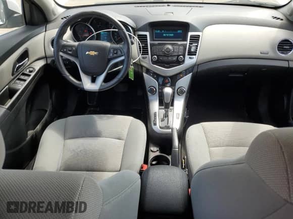 2014 Chevrolet Cruze 1LT с VIN 1G1PC5SB2E7115904, выставлен на аукционе Copart как лот 56834585 с пробегом 155 168 миль миль и Чистый • Clean title. История ставок и продаж доступна на DreamBid. Изображение 8.