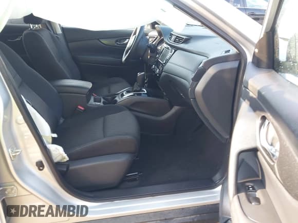 ✅ 2019 Nissan Rogue SV • VIN: KNMAT2MV0KP534350 • Lot: 43255317. Listed on IAAI with 41,499 mi. Free auction sales archive from the USA and detailed vehicle history report at DreamBid. Image 5.