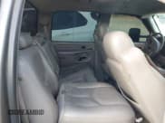 ✅ 2006 Chevrolet Silverado 2500HD LT3 • VIN: 1GCHK23D36F213635 • Lot: 43737426. Wystawiony na IAAI z przebiegiem 302 249 mil. Bezpłatny archiwum sprzedaży aukcyjnych z USA i szczegółowy raport historii pojazdu na DreamBid. Zdjęcie 8.