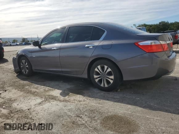 ✅ 2014 Honda Accord LX • VIN: 1HGCR2F3XEA209006 • Лот: 92316085. Опубликован ранее на Copart с пробегом 159 804 миль. Бесплатный доступ к архиву аукционных продаж из США и подробный отчёт об истории автомобиля на DreamBid. Изображение 2.