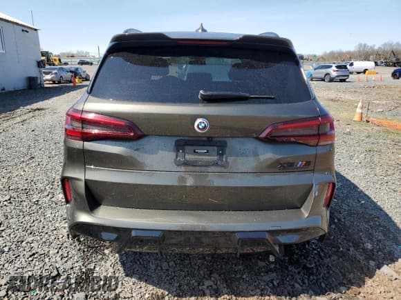 ✅ 2023 BMW X5 M • VIN: 5YMJU0C01P9P15368 • Лот: 50782505. Опубликован ранее на Copart с пробегом Не указан. Бесплатный доступ к архиву аукционных продаж из США и подробный отчёт об истории автомобиля на DreamBid. Изображение 6.