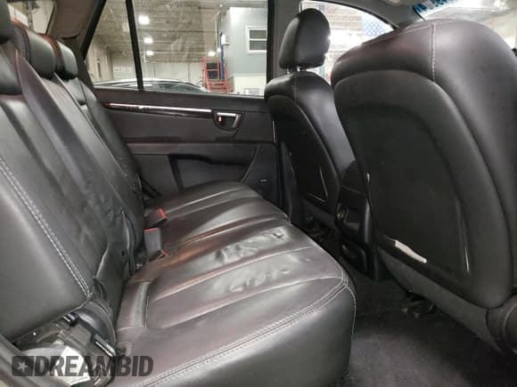 ✅ 2008 Hyundai Santa Fe SE • VIN: 5NMSH73E58H142406 • Lot: 80449904. Listed on Copart with 200,150 mi. Free auction sales archive from the USA and detailed vehicle history report at DreamBid. Image 11.