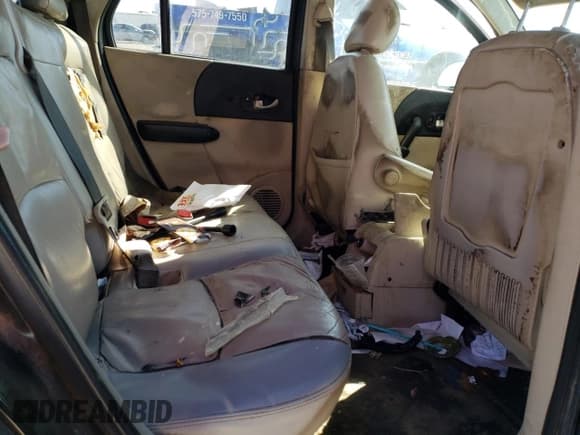 ✅ 2005 Saturn VUE • VIN: 5GZCZ634X5S826580 • Lot: 47013325. Wystawiony na Copart z przebiegiem Nie podano. Bezpłatny archiwum sprzedaży aukcyjnych z USA i szczegółowy raport historii pojazdu na DreamBid. Zdjęcie 11.