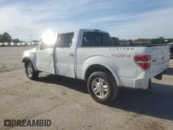 ✅ 2011 Ford F-150 XLT • VIN: 1FTFW1EF4BFC20172 • Лот: 91006605. Опубликован ранее на Copart с пробегом 262 738 миль. Бесплатный доступ к архиву аукционных продаж из США и подробный отчёт об истории автомобиля на DreamBid. Изображение 2.
