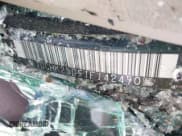 ✅ 2001 Chevrolet Silverado 2500HD LT3 • VIN: 1GCHK23G51F142490 • Лот: 40063395. Опубликован ранее на IAAI с пробегом 170 082 миль. Бесплатный доступ к архиву аукционных продаж из США и подробный отчёт об истории автомобиля на DreamBid. Изображение 9.