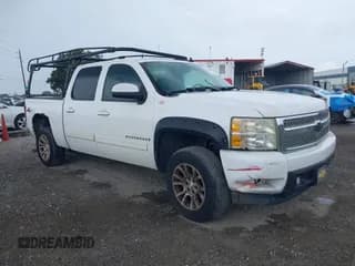 ✅ 2008 Chevrolet Silverado 1500 1LT • VIN: 3GCEK13J28G287715 • Лот: 42819820. Опубликован ранее на IAAI с пробегом 249 107 миль. Бесплатный доступ к архиву аукционных продаж из США и подробный отчёт об истории автомобиля на DreamBid. Изображение 1.