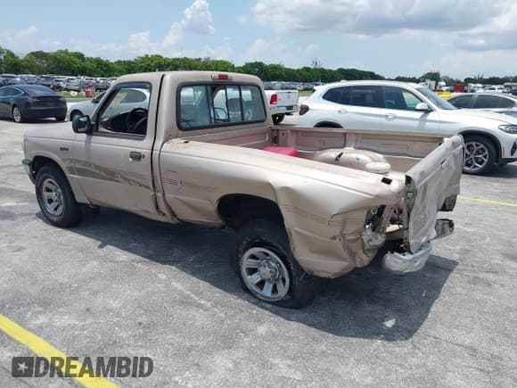 ✅ 1997 Mazda B-Series • VIN: 4F4CR12A8VTM11643 • Лот: 42379623. Опубликован ранее на IAAI с пробегом 261 675 миль. Бесплатный доступ к архиву аукционных продаж из США и подробный отчёт об истории автомобиля на DreamBid. Изображение 3.