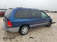 ✅ 2000 Chrysler Voyager SE • VIN: 1C4GJ44G3YB631478 • Lot: 58725095. Wystawiony na Copart z przebiegiem 196 671 mil. Bezpłatny archiwum sprzedaży aukcyjnych z USA i szczegółowy raport historii pojazdu na DreamBid. Zdjęcie 3.