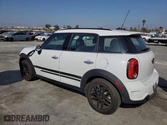 ✅ 2016 MINI Countryman S • VIN: WMWZC3C53GWT11160 • Lot: 90338625. Listed on Copart with 34,960 mi. Free auction sales archive from the USA and detailed vehicle history report at DreamBid. Image 2.