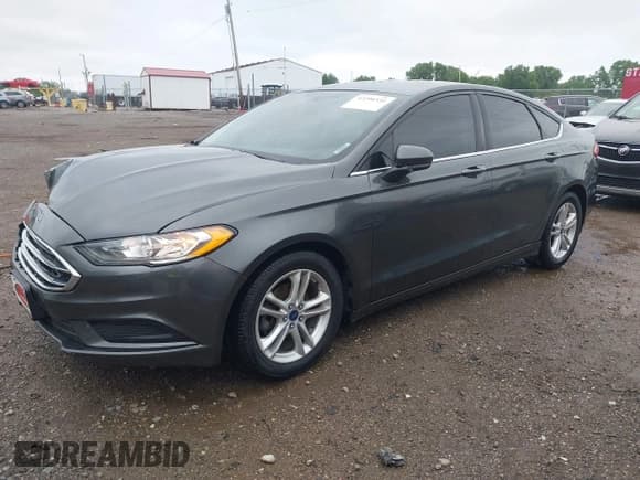 ✅ 2018 Ford Fusion SE • VIN: 3FA6P0H72JR282771 • Lot: 42296531. Wystawiony na IAAI z przebiegiem 104 071 mil. Bezpłatny archiwum sprzedaży aukcyjnych z USA i szczegółowy raport historii pojazdu na DreamBid. Zdjęcie 2.